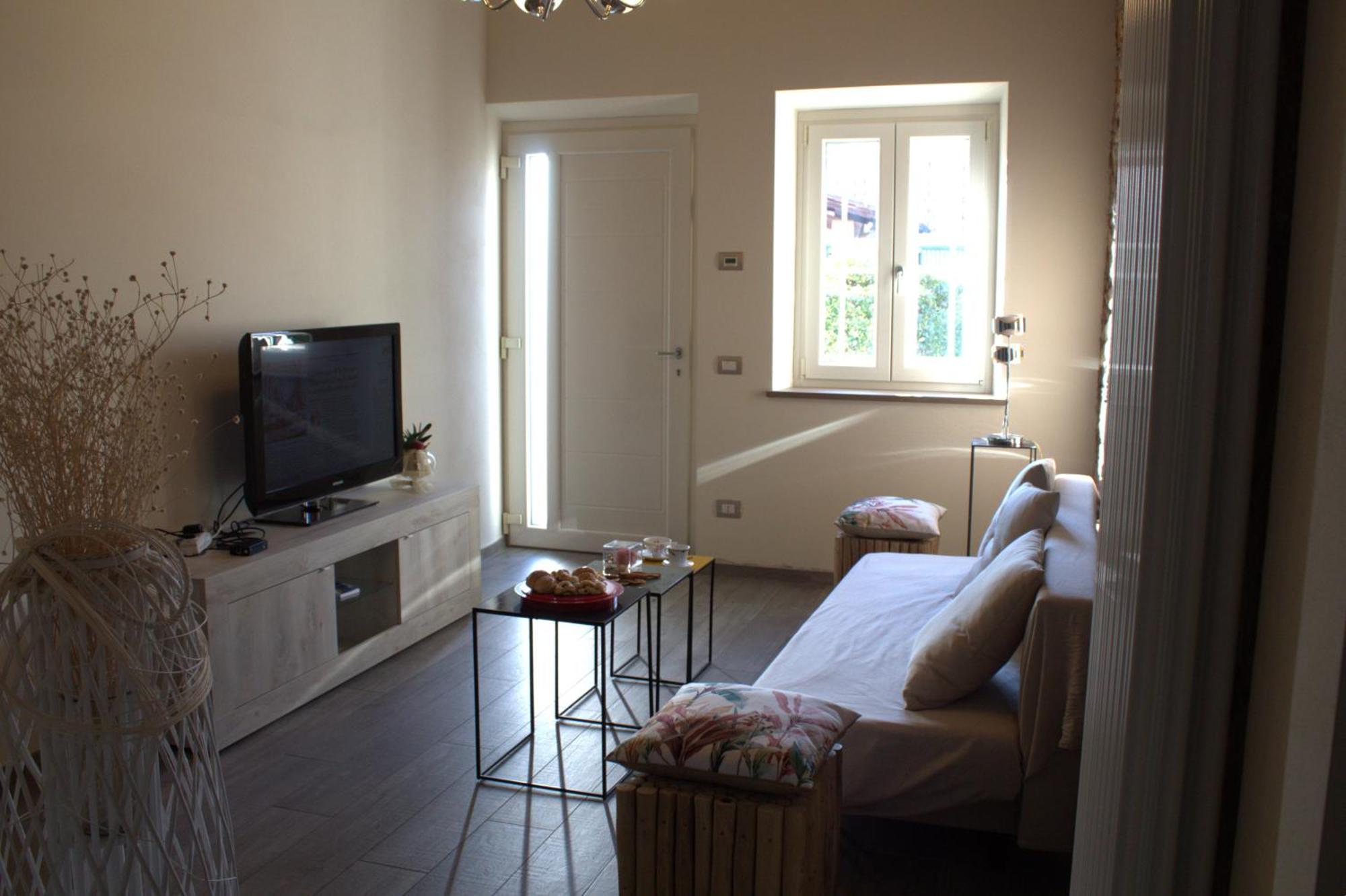 Locazione Turistica Rania Hotell Lucca Exteriör bild