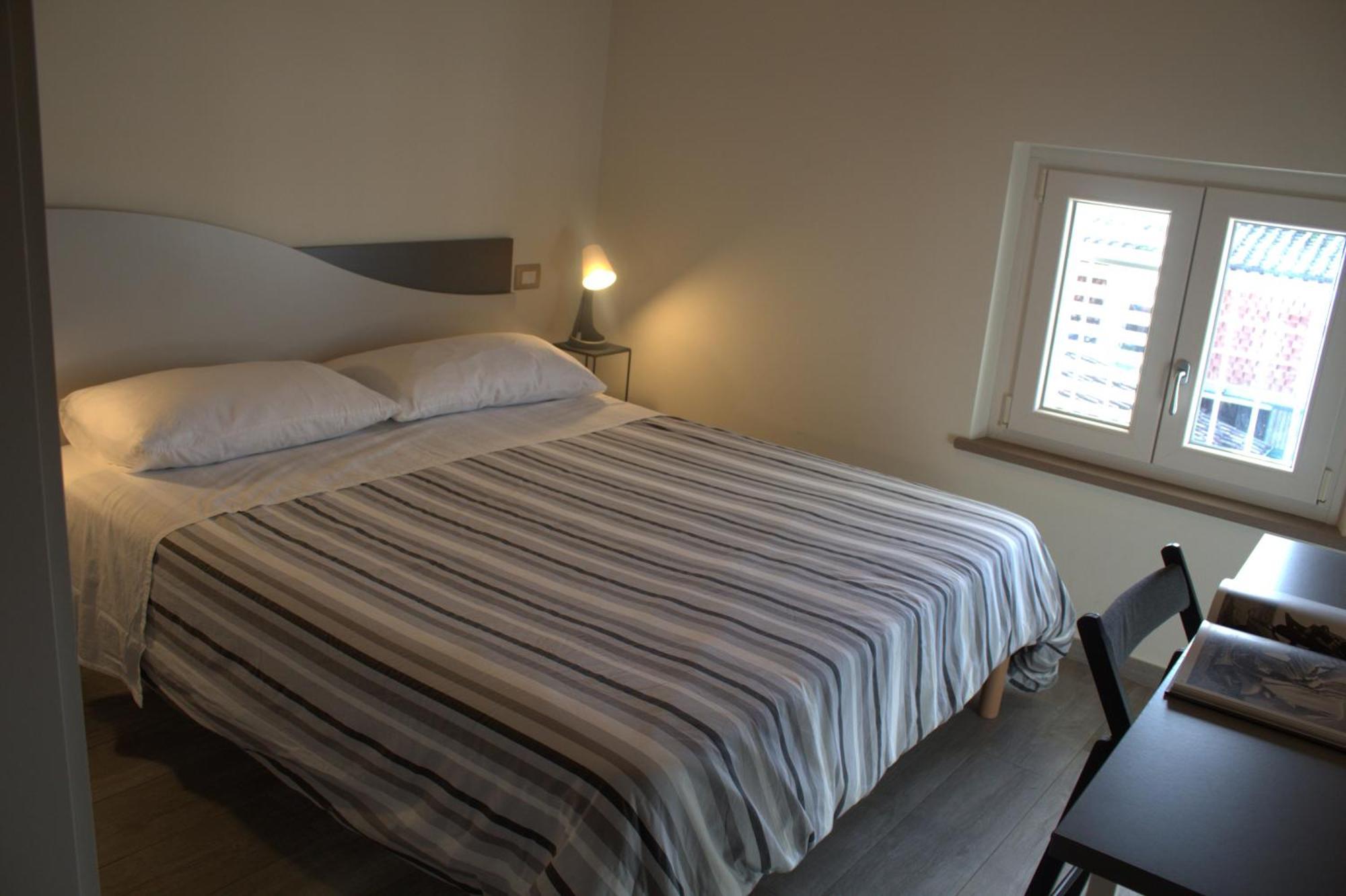 Locazione Turistica Rania Hotell Lucca Exteriör bild
