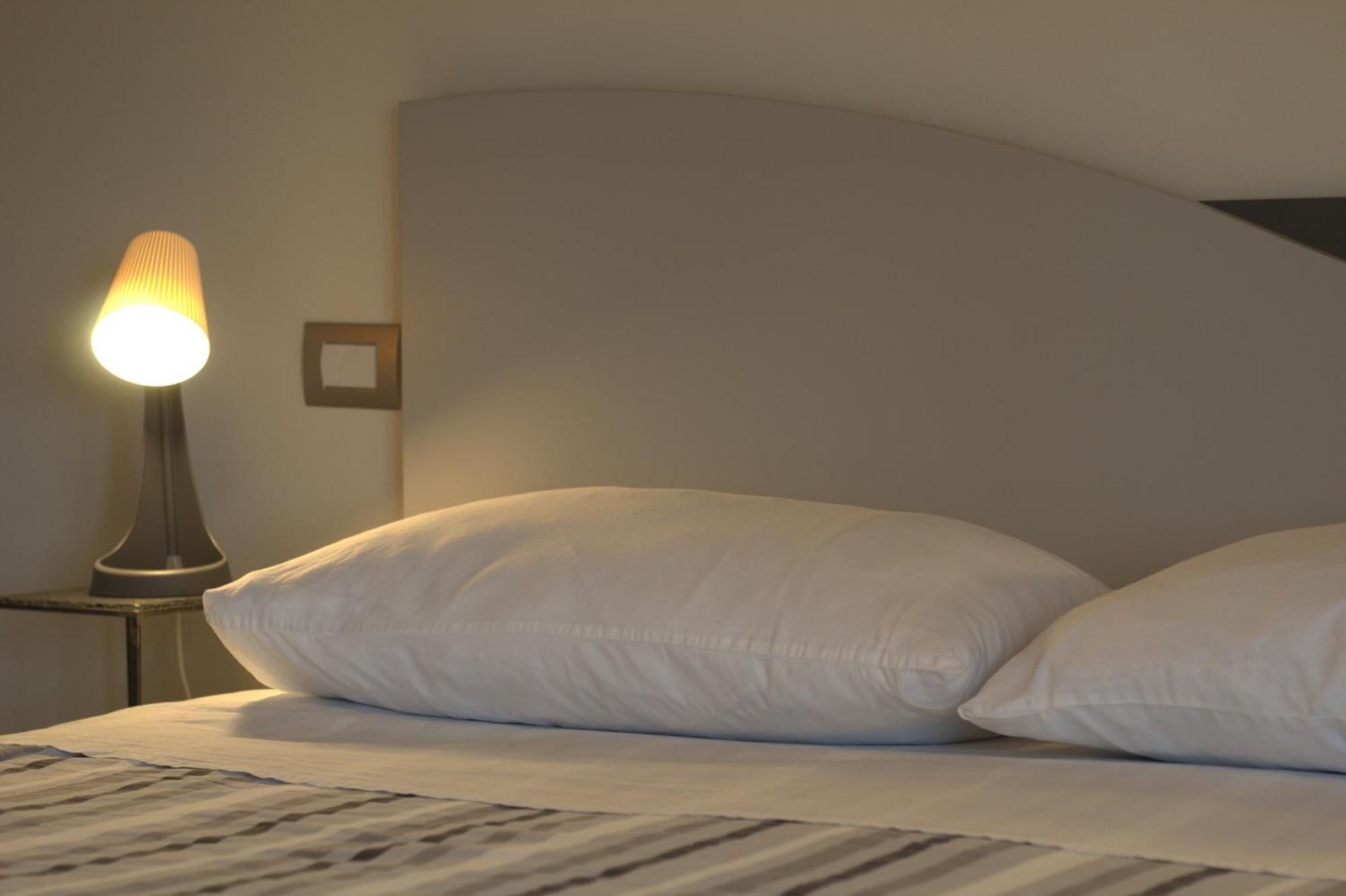 Locazione Turistica Rania Hotell Lucca Exteriör bild